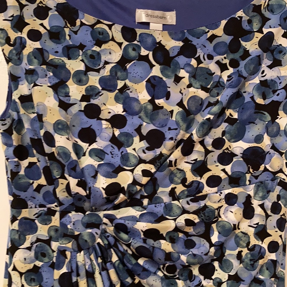 Dress - Picture 5 of 6